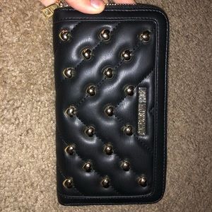 🖤BLACK STUDDED LEATHER LOVE MOSCHINO WALLET🖤